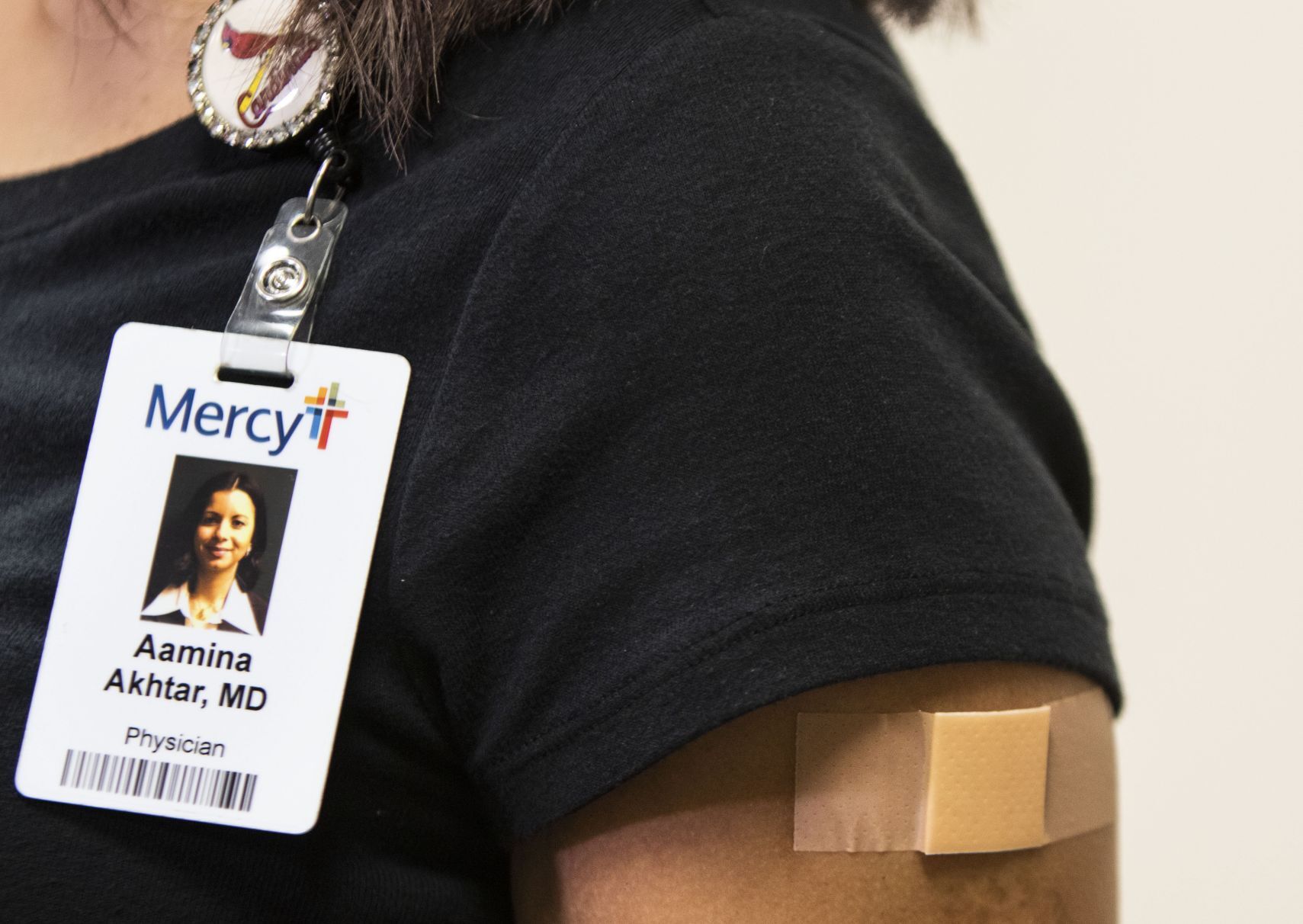 First COVID-19 Vaccine Administered at Mercy Hospital South